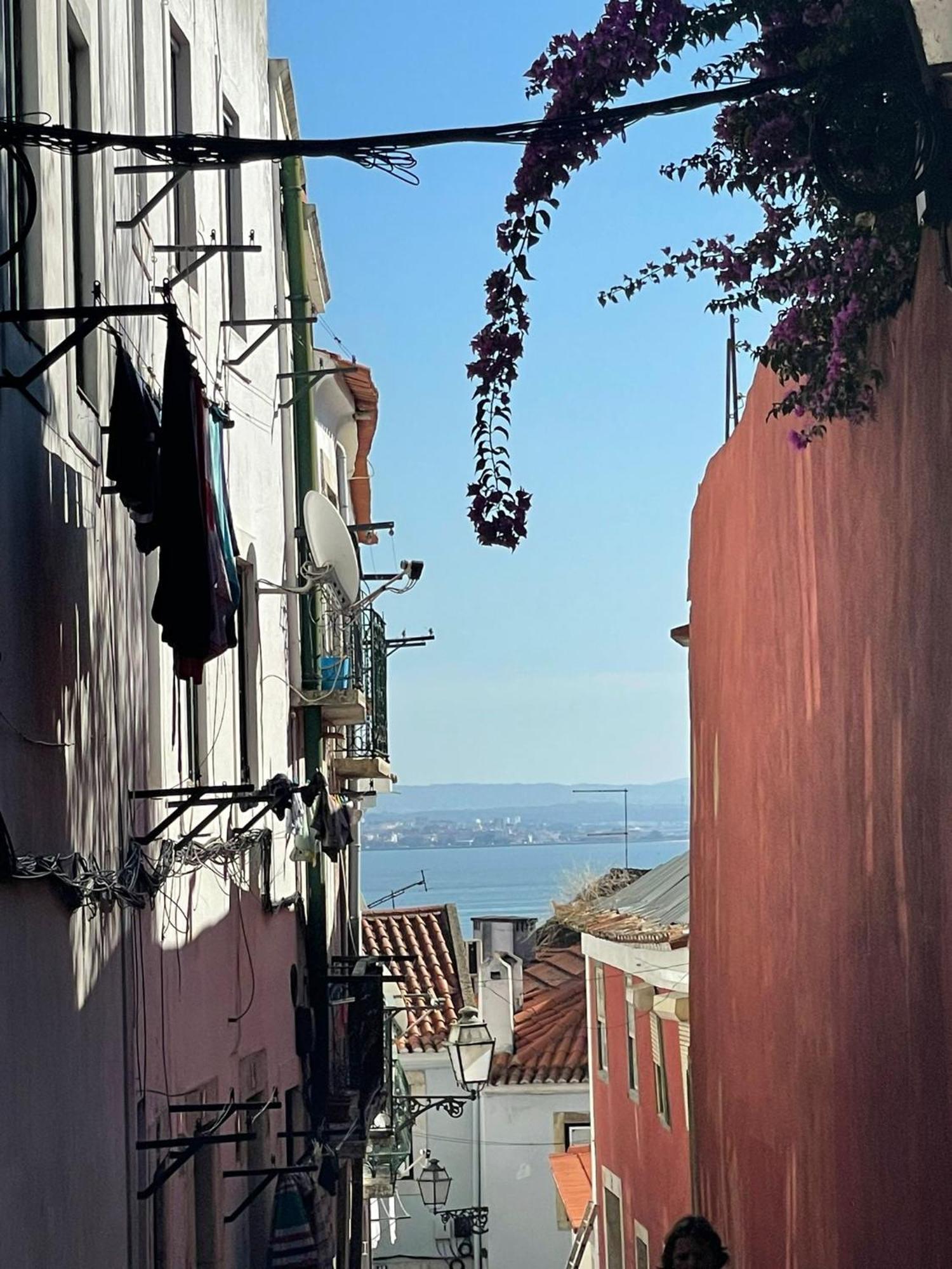 Quiet Street Alfama Apartment Lisabona Exterior foto